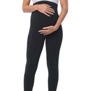 Brand new Parasuco Maternity Black Leggings - XL (2 pack)